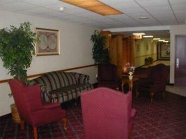 Days Inn Binghamton Front Street Interior photo
